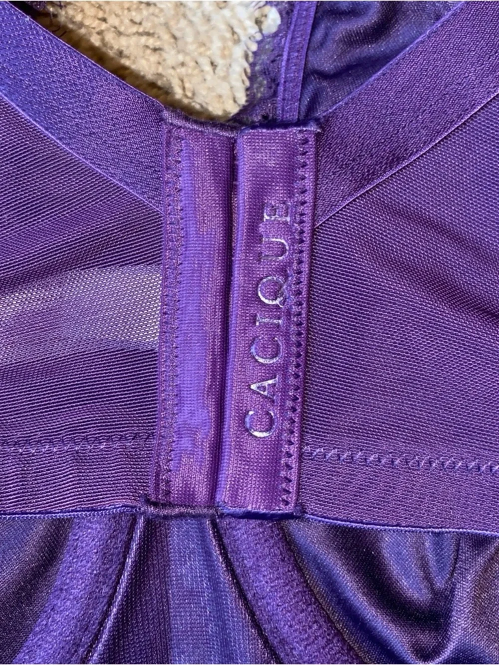 Cacique comfortable purple